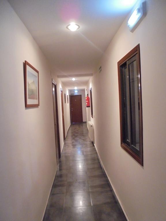 Hostal Palacete De Los Arcedianos Tarazona Esterno foto