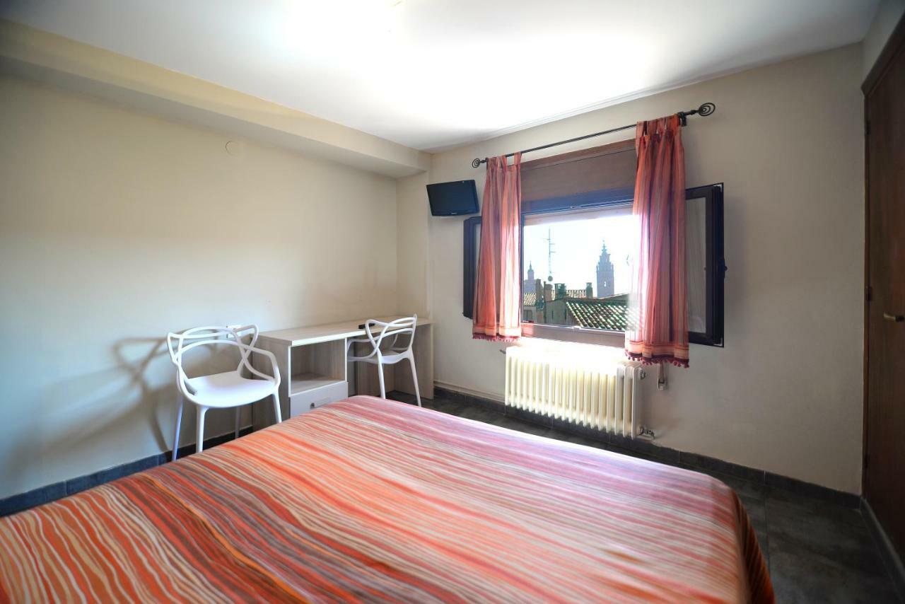 Hostal Palacete De Los Arcedianos Tarazona Esterno foto