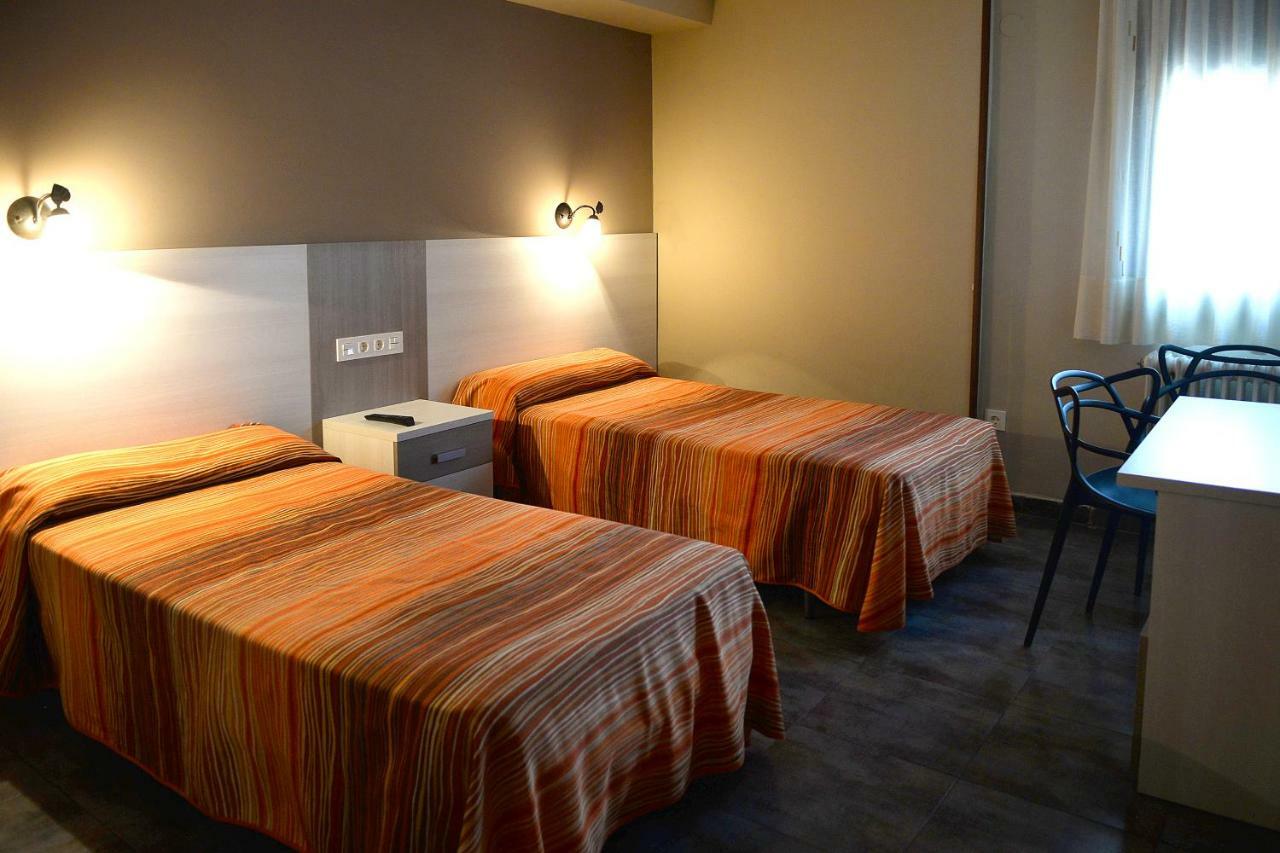 Hostal Palacete De Los Arcedianos Tarazona Esterno foto