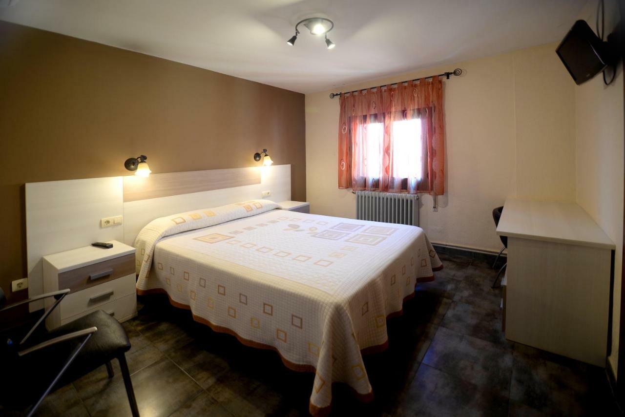 Hostal Palacete De Los Arcedianos Tarazona Esterno foto
